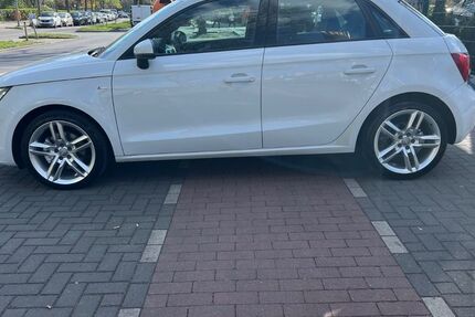 Audi A1 148.000 km 9.700 &euro; Berlin 12353