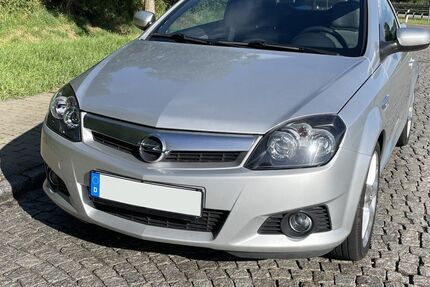 Opel Tigra 44.800 km 3.888 &euro; Berlin 12167