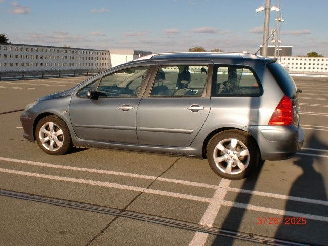 Peugeot 307 298.000 km 1.299 &euro; Berlin 13435