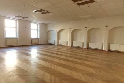 Gewerbeobjekt Bernau bei Berlin Bernau - 2 Zimmer, 190 m&sup2;, 1.520&euro; | Angebot:26554133