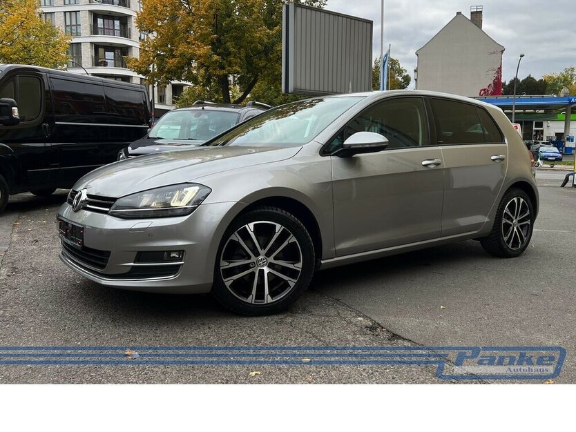 VW Golf VII Allstar BMT*PDC*Xenon*SHZ*Tempo* 94.457 km 12.990 € Berlin 13187