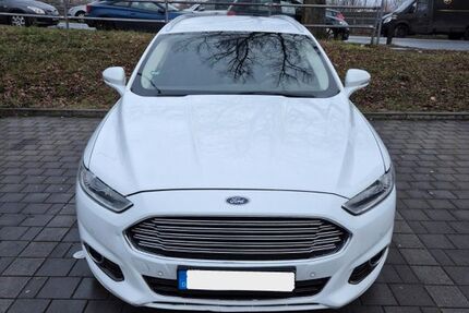Ford Mondeo 195.000 km 8.900 &euro; Berlin 13187