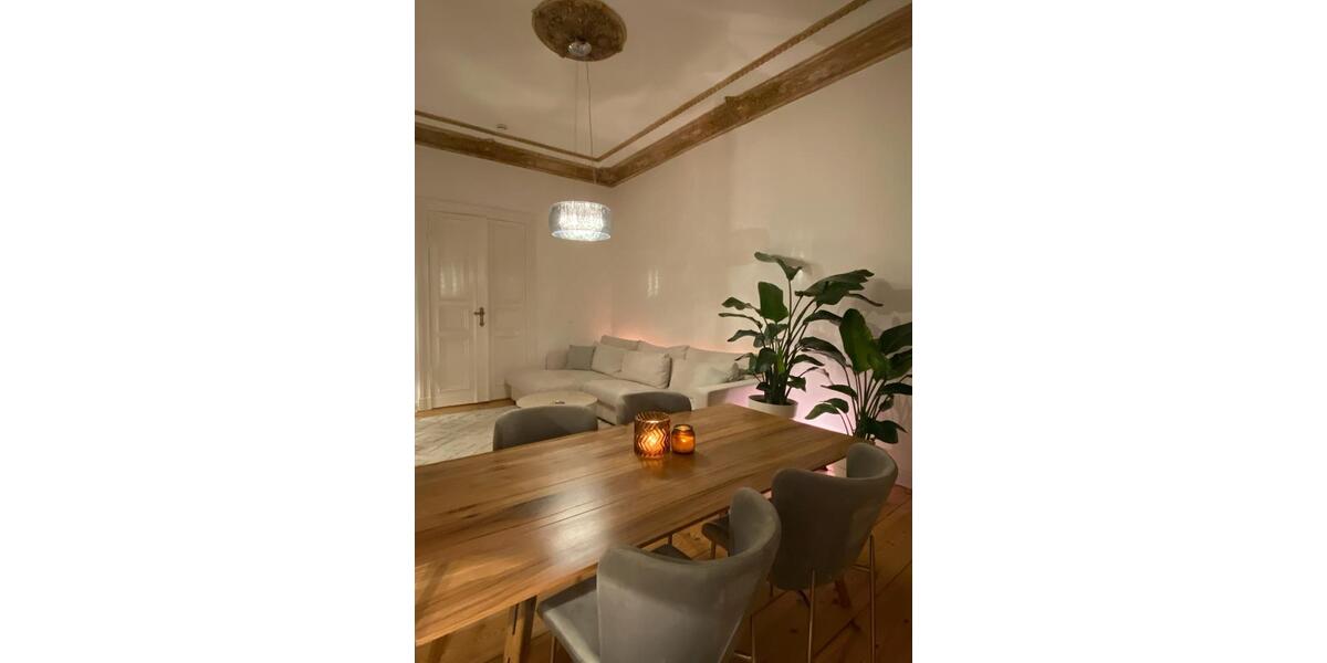 Etagenwohnung Berlin Friedrichshain-Kreuzberg - 2.5 Zimmer, 83 m&sup2;, 1.140&euro; | Angebot:25989759