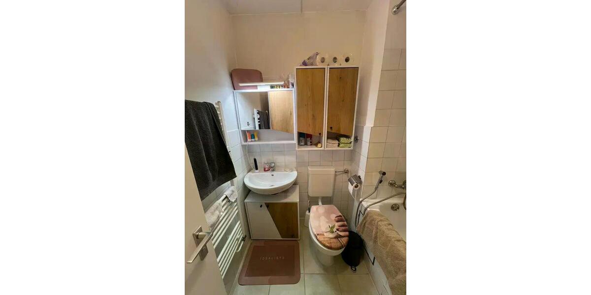 Etagenwohnung Berlin Reinickendorf - 1 Zimmer, 31 m&sup2;, 654&euro; | Angebot:26424915