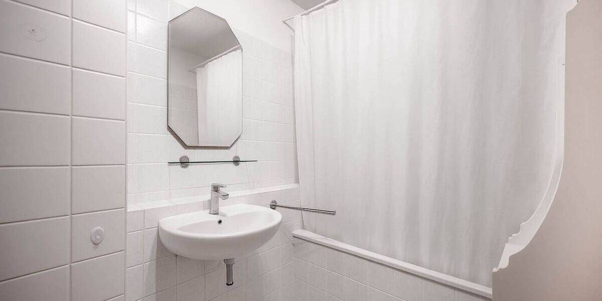 ?? Heute schon an morgen denken - vermietete 2 Zimmer Wohnung mit Privat Garten und Tiefgarage 2 zimmer