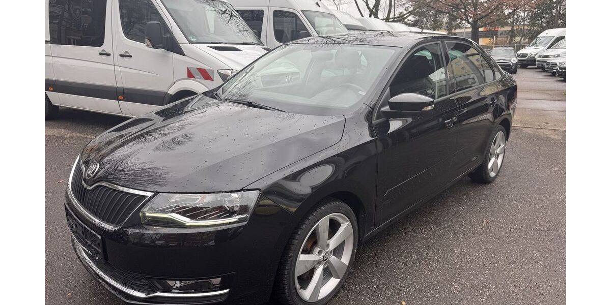 Skoda Rapid 82.113 km 9.990 &euro; Berlin 12249