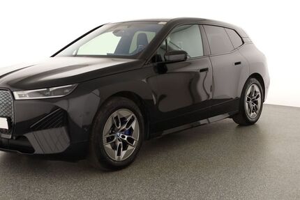 BMW iX 24.092 km 43.480 &euro; Berlin 12103