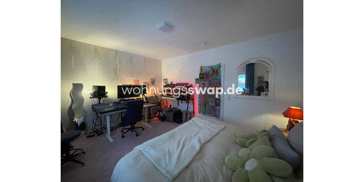 Etagenwohnung Berlin Neukölln - 2 Zimmer, 79 m&sup2;, 1.200&euro; | Angebot:26225843