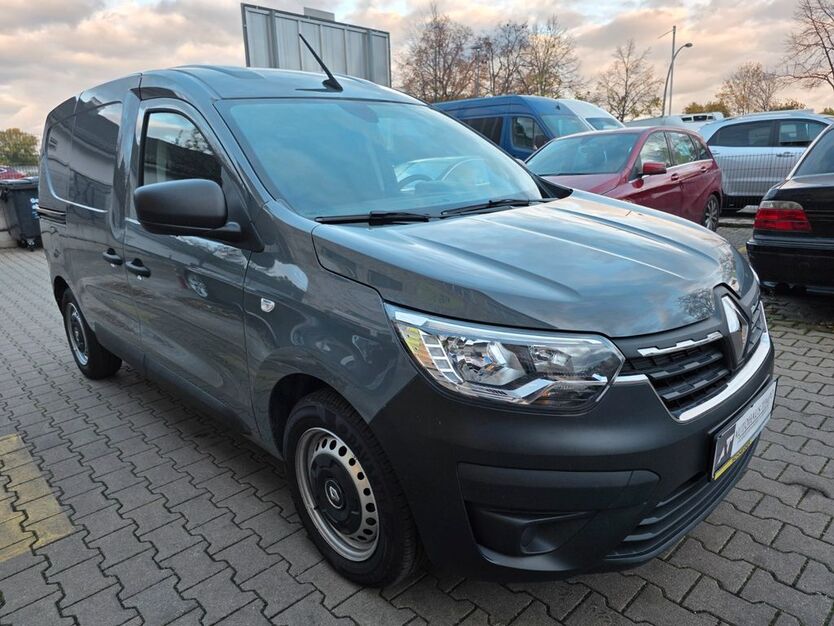 Renault Express 36.962 km 14.950 € Berlin 12059