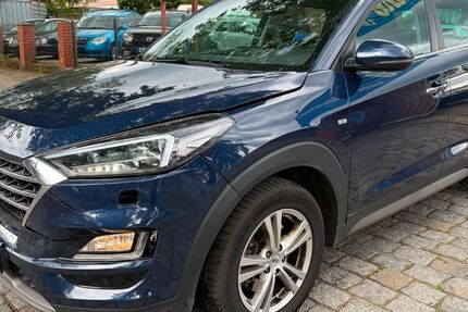 Hyundai TUCSON 248.000 km 11.499 &euro; berlin 12527