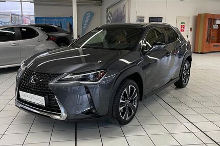Lexus UX 32.255 km 29.980 &euro; Berlin 13403