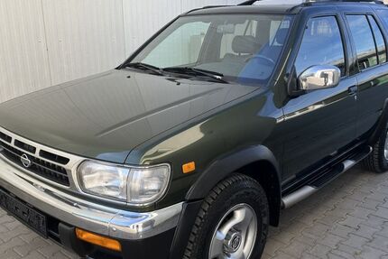 Nissan Pathfinder 188.000 km 5.999 &euro; Berlin 12277