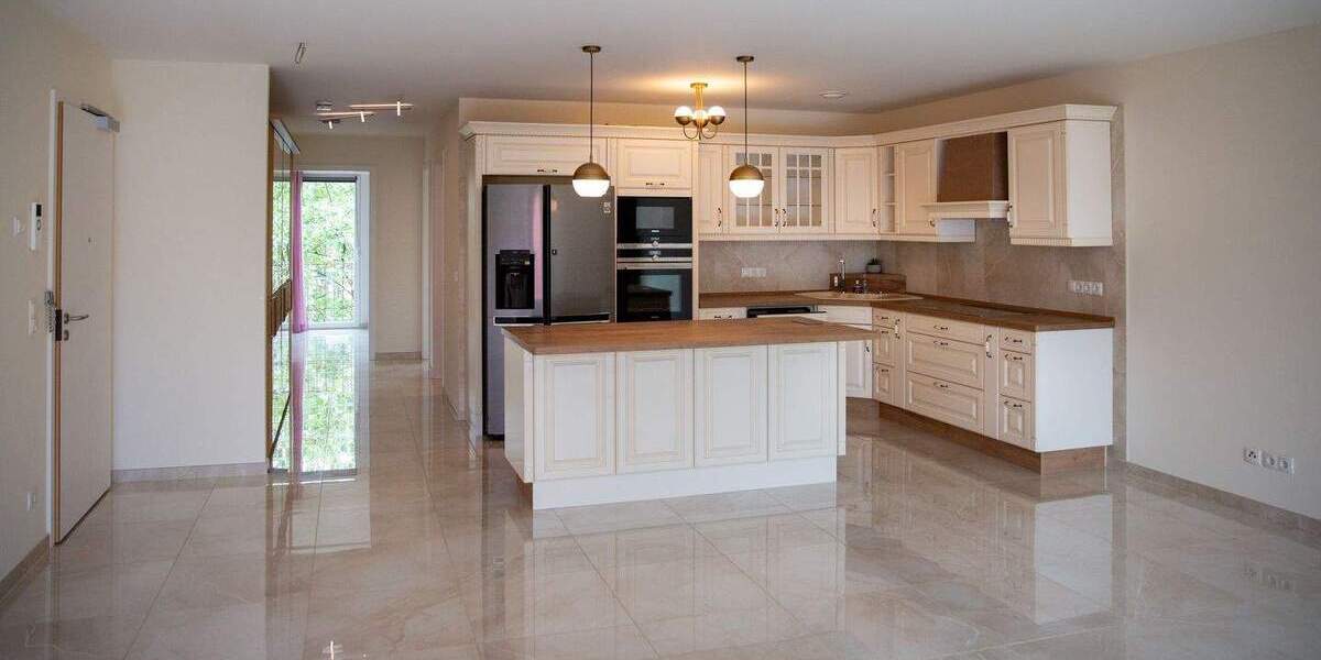 Etagenwohnung Berlin Lichterfelde - 5 Zimmer, 135 m&sup2;, 2.977&euro; | Angebot:25685198