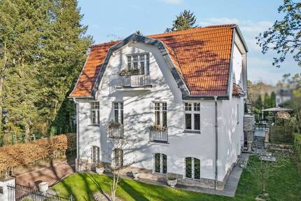 Für die ganze Familie! Moderner Villen-Klassiker in zentraler Wannsee-Lage 1 zimmer