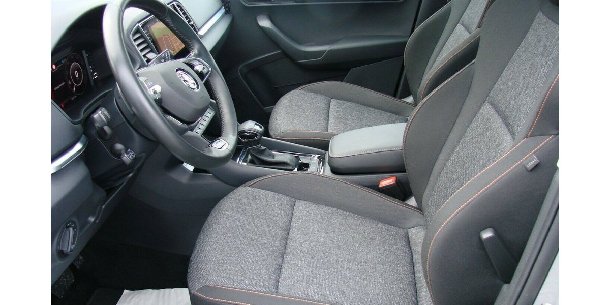 Skoda Karoq 1,5TSi Clever ACC 360° LED Panorama AHK 56.303 km 25.980 &euro; Falkensee 14612