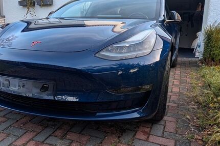 Tesla Model 3 28.653 km 28.500 € Berlin 12277