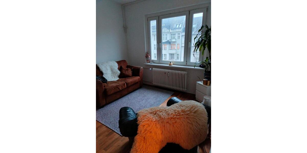 Dachgeschoßwohnung Berlin Charlottenburg-Wilmersdorf - 1 Zimmer, 32 m&sup2;, 850&euro; | Angebot:24703985