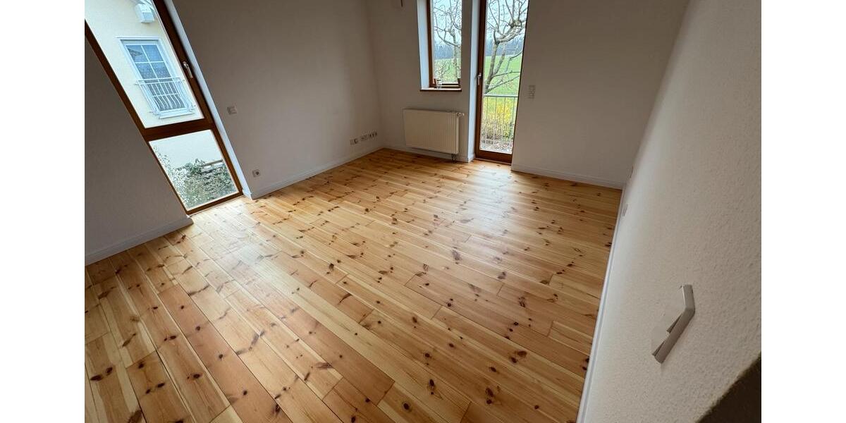 Einfamilienhaus Kleinmachnow - 9 Zimmer, 161 m&sup2;, 2.850&euro; | Angebot:26310666