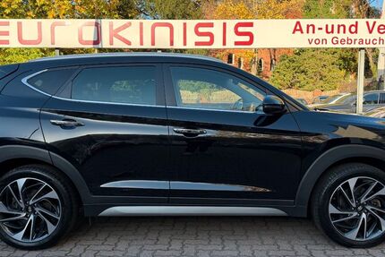 Hyundai TUCSON 126.000 km 17.377 &euro; Berlin 10787