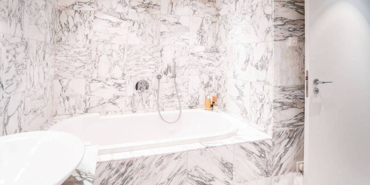 Etagenwohnung Berlin Mitte - 2 Zimmer, 94 m&sup2;, 1.350.000&euro; | Angebot:25709970