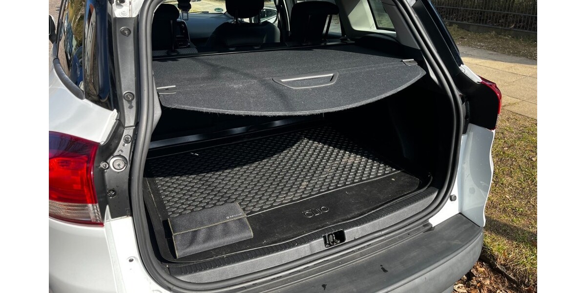 Renault Clio IV 31.226 km 8.860 &euro; Berlin 10178