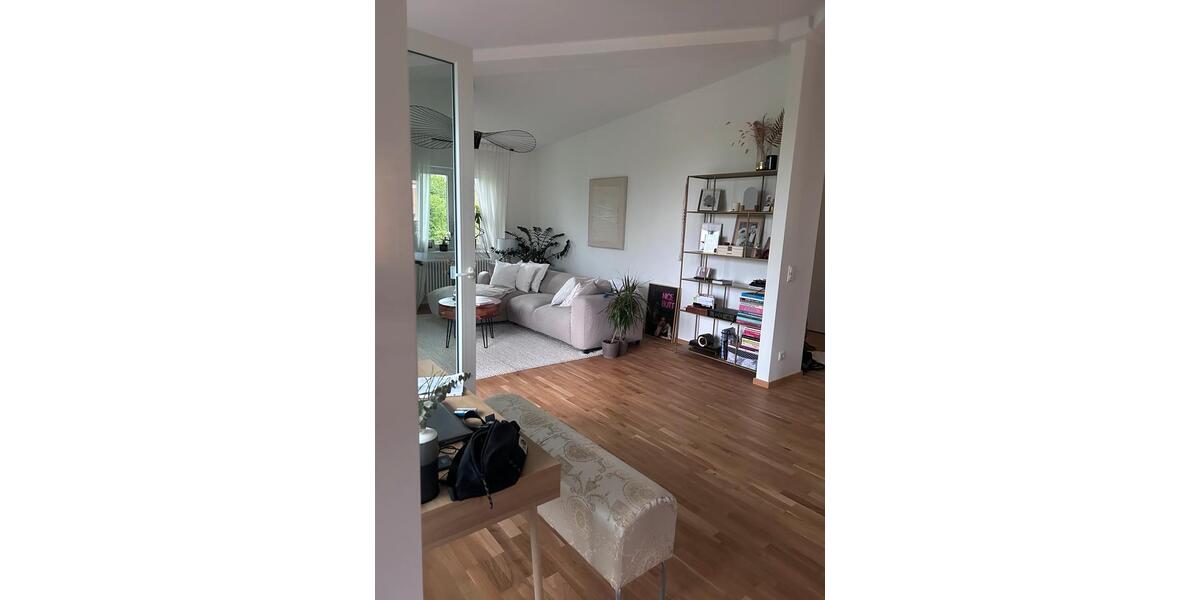 Dachgeschoßwohnung Berlin Steglitz-Zehlendorf - 2 Zimmer, 80 m&sup2;, 1.739&euro; | Angebot:26593503