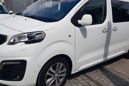 Peugeot Traveller 227.903 km 19.350 &euro; Berlin 13437