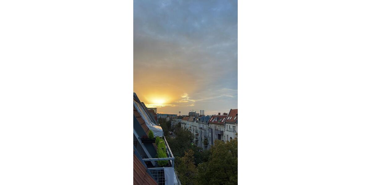 Dachgeschoßwohnung Berlin Charlottenburg-Wilmersdorf - 2 Zimmer, 74 m&sup2;, 2.200&euro; | Angebot:26104271