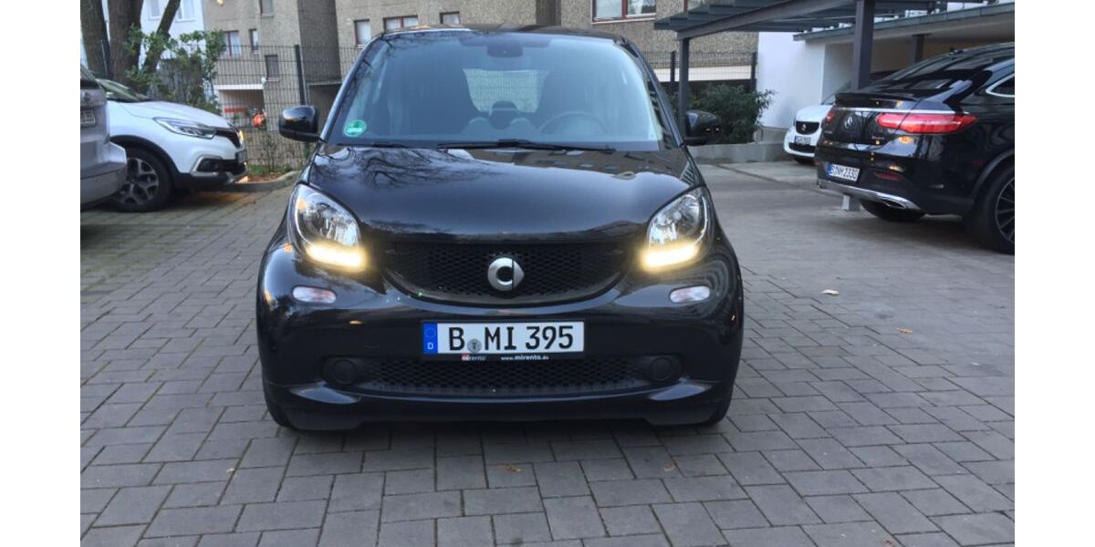Smart ForTwo 45.600 km 10.999 &euro; Berlin - Zentrum 10787