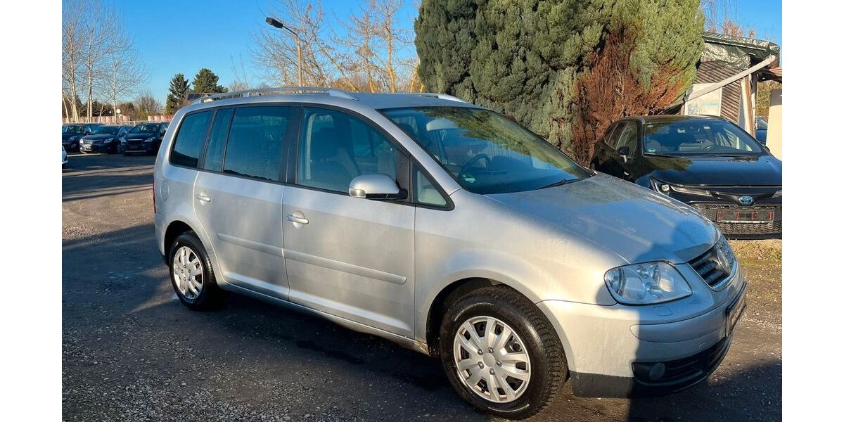 VW Touran 262.000 km 3.490 &euro; Berlin 13127