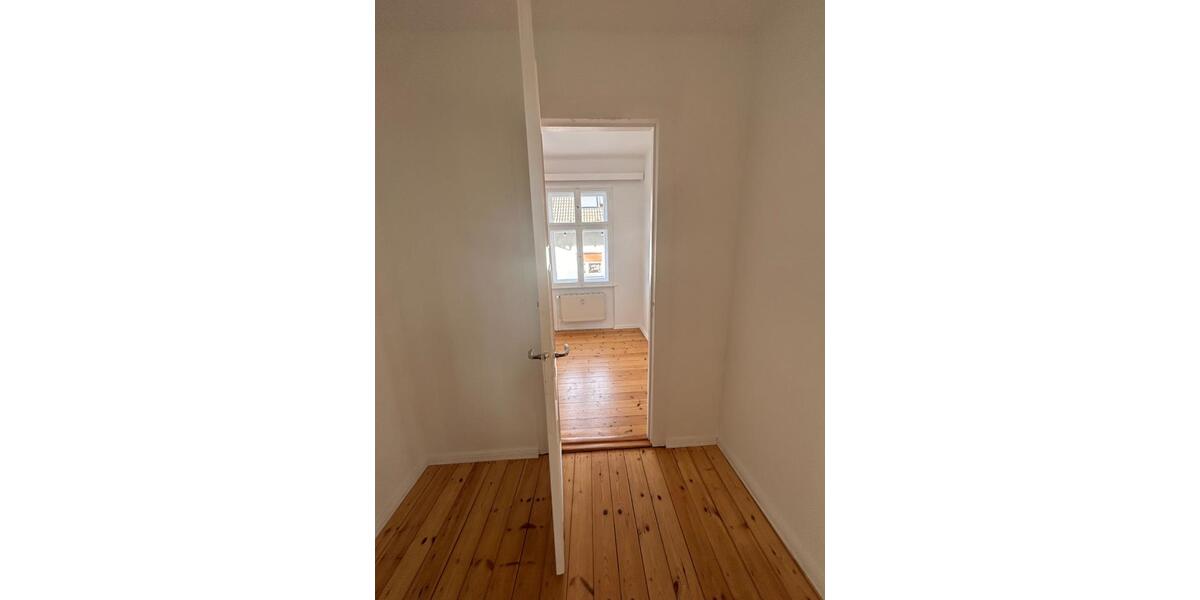 Hochparterre Zeuthen - 4.5 Zimmer, 107 m&sup2;, 1.370&euro; | Angebot:26396794