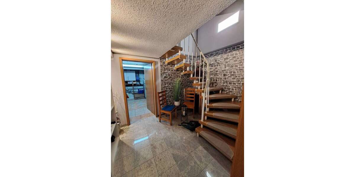 Gepflegtes Reihenmittelhaus in bevorzugter Stadtrandlage in Karow... - Reihenmittelhaus Berlin Pankow | Angebot:24780271