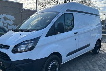 Ford Transit Custom 141.500 km 9.990 &euro; Berlin OT Alt-Hohenschönhausen 13055