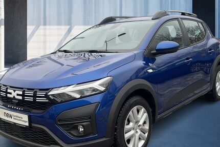 Dacia Sandero 16.647 km 16.490 &euro; Berlin 13055