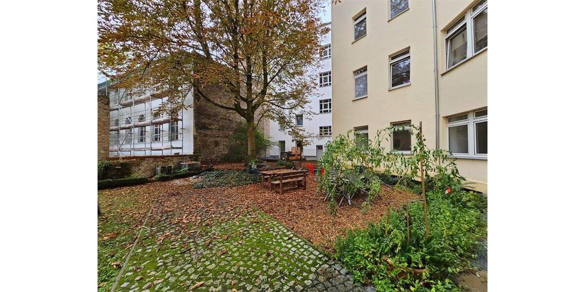 Etagenwohnung Berlin Moabit - 2 Zimmer, 81 m&sup2;, 335.000&euro; | Angebot:26703053