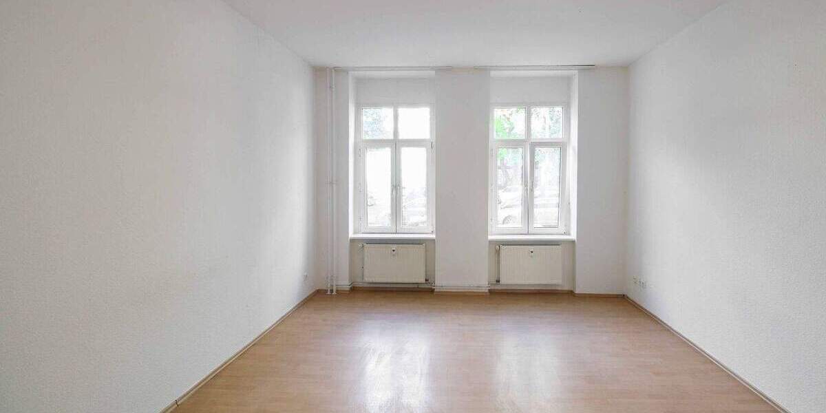 2-Zimmer Souterrain Wohnung mit EBK und zwei Bädern! Bezugsfrei! 2 zimmer