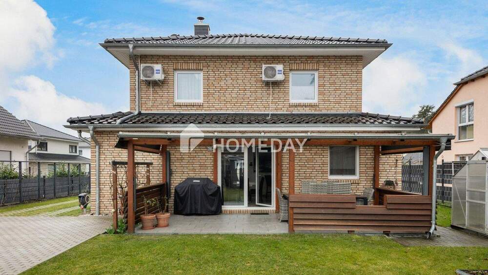 Einfamilienhaus Ludwigsfelde - 5 Zimmer, 127 m&sup2;, 739.000&euro; | Angebot:25820177