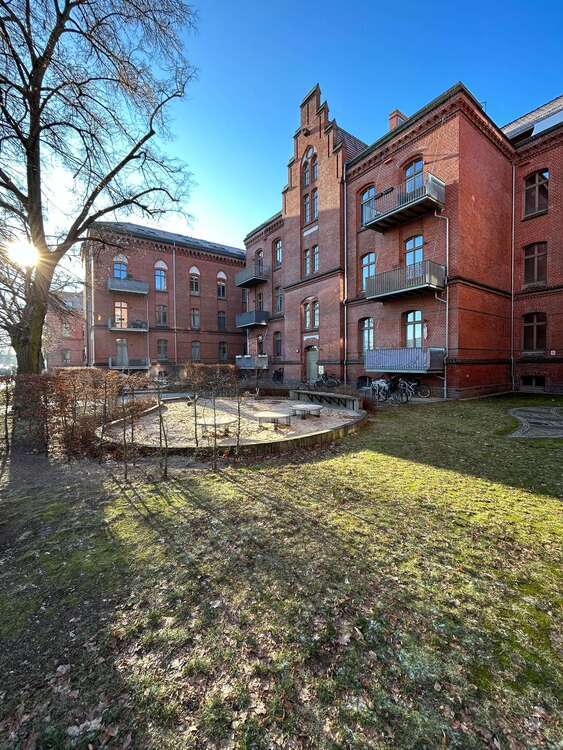 Wohnung zum Mieten in Potsdam 1.140 € 85.48 m²