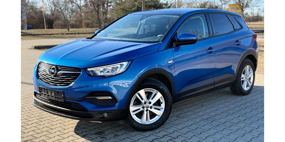 Opel Grandland (X) 140.228 km 11.900 &euro; Mittenwalde 15749