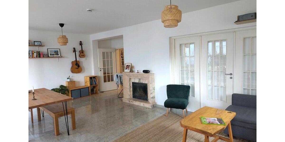 Erdgeschoßwohnung Potsdam Babelsberg - 4 Zimmer, 112 m&sup2;, 1.380&euro; | Angebot:24654535