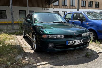 Mitsubishi Galant