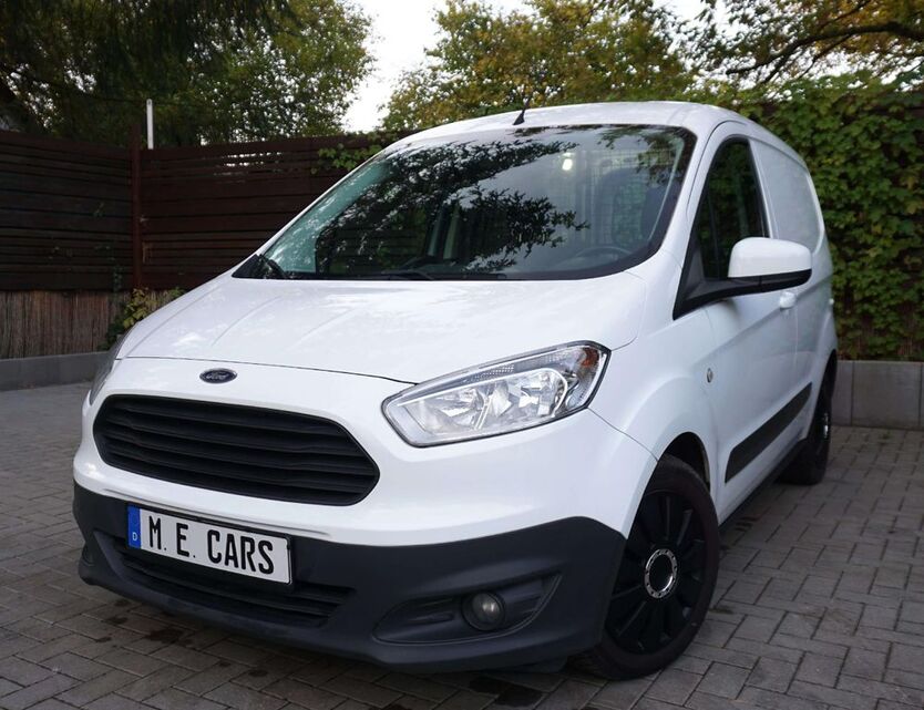 Ford Transit Courier 90.000 km 9.950 € Falkensee 14612