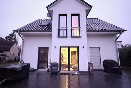 Wohnung Berlin Treptow-Köpenick - 2 Zimmer, 50 m&sup2;, 1.200&euro; | Angebot:24919307