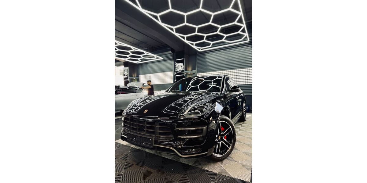 Porsche Macan 69.162 km 43.900 &euro; Berlin 10553