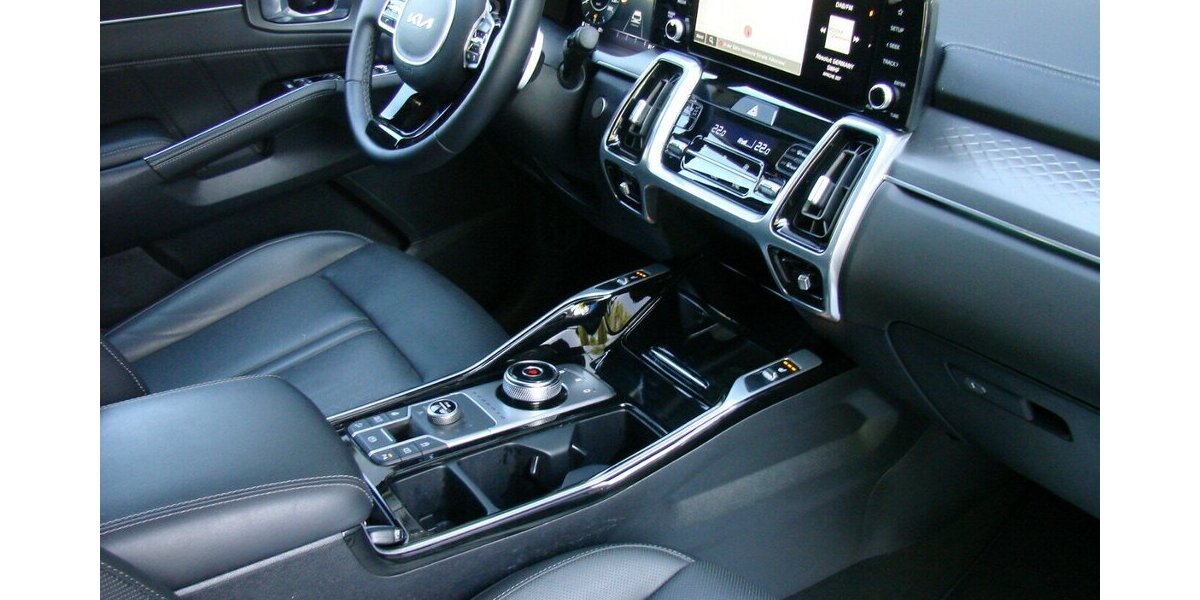 Kia Sorento 2.2CRDi Spirit 4WD 39.147 km 39.890 &euro; Falkensee 14612