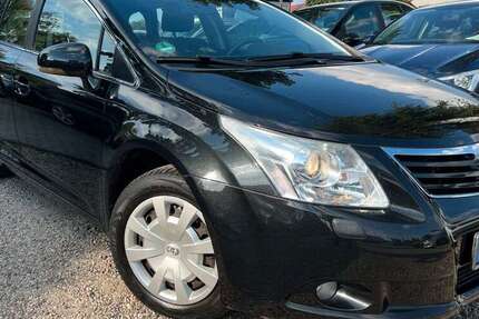 Toyota Avensis 140.881 km 6.890 € Berlin 13089