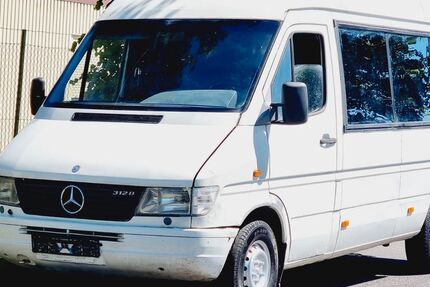 Mercedes-Benz Sprinter 181.445 km 5.800 &euro; Berlin 13629