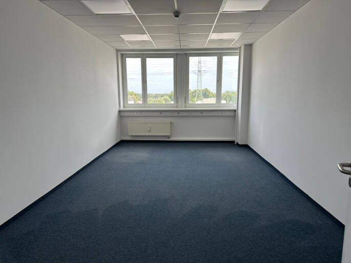 Gewerbeobjekt Berlin Marzahn - 690&euro; | Angebot:26814496