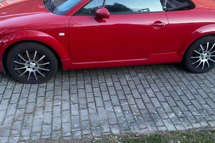 Audi TT 198.876 km 2.999 &euro; Oberkrämer 16727