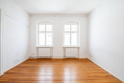 Lichtdurchflutete 2-Zimmer-GründerzeitWohnung in ruhiger Innenhoflage in Kreuzberg